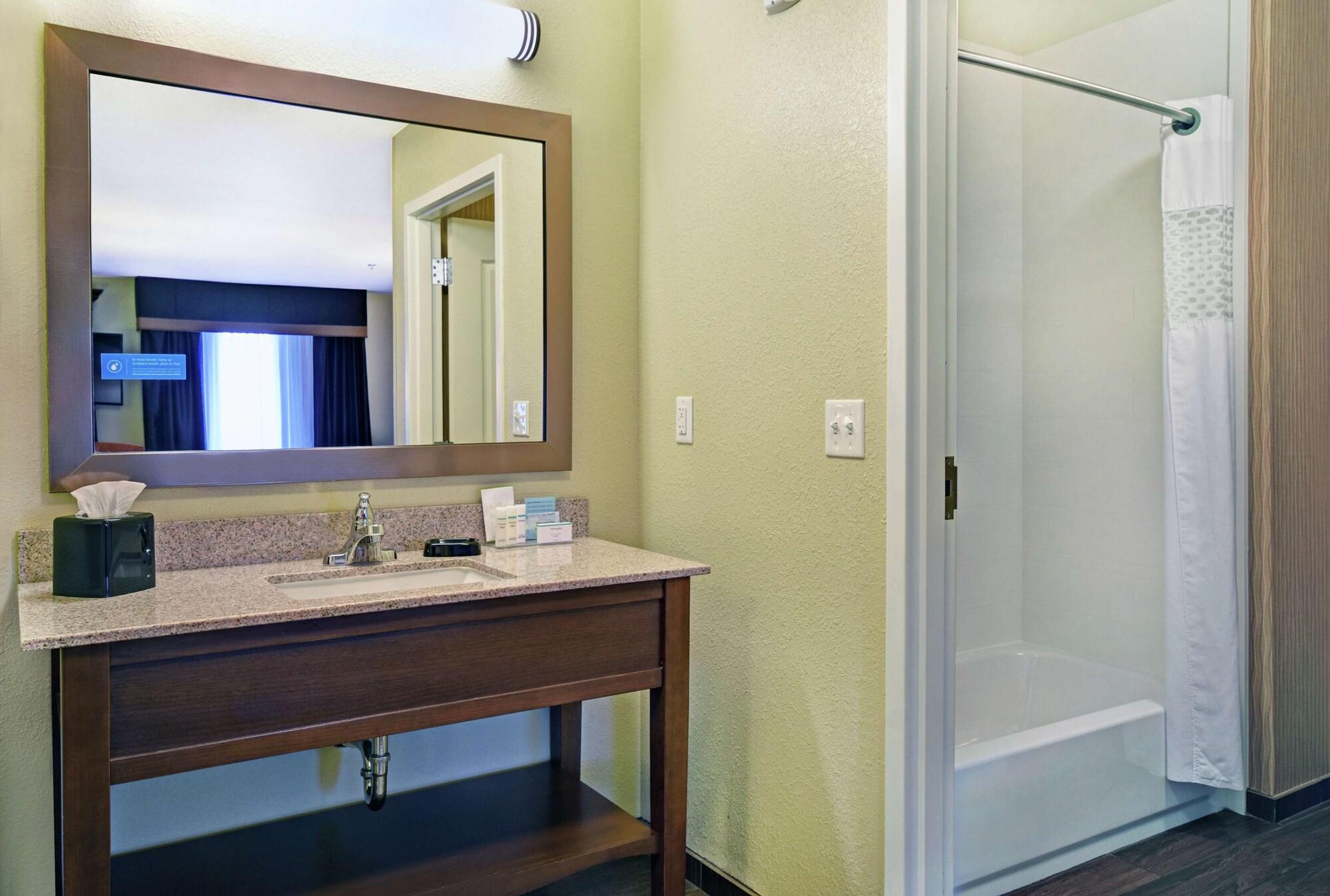 Hampton Inn & Suites Milwaukee/Franklin Franklin  Esterno foto