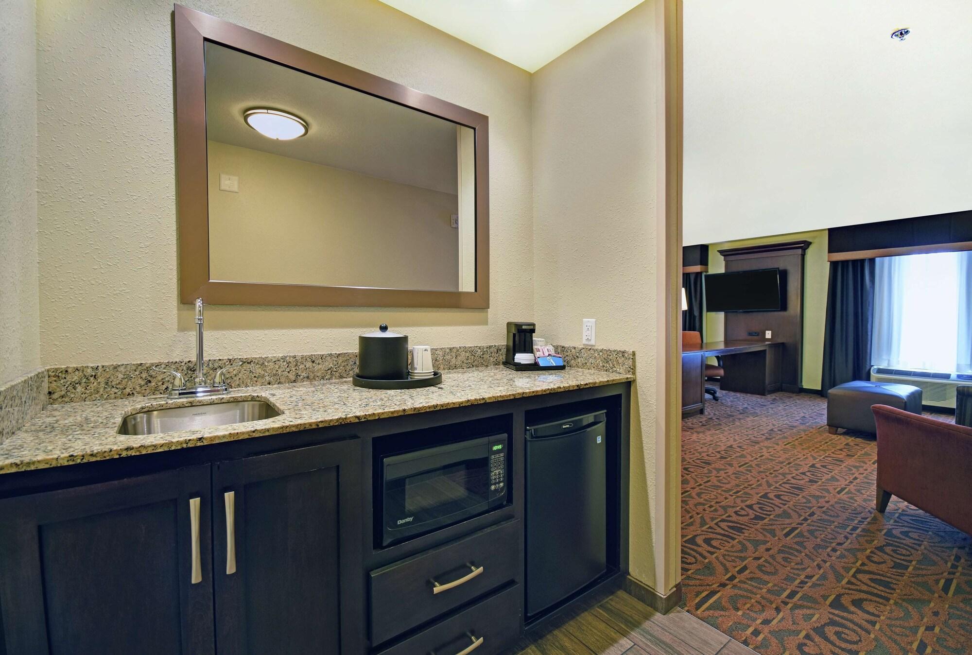Hampton Inn & Suites Milwaukee/Franklin Franklin  Esterno foto
