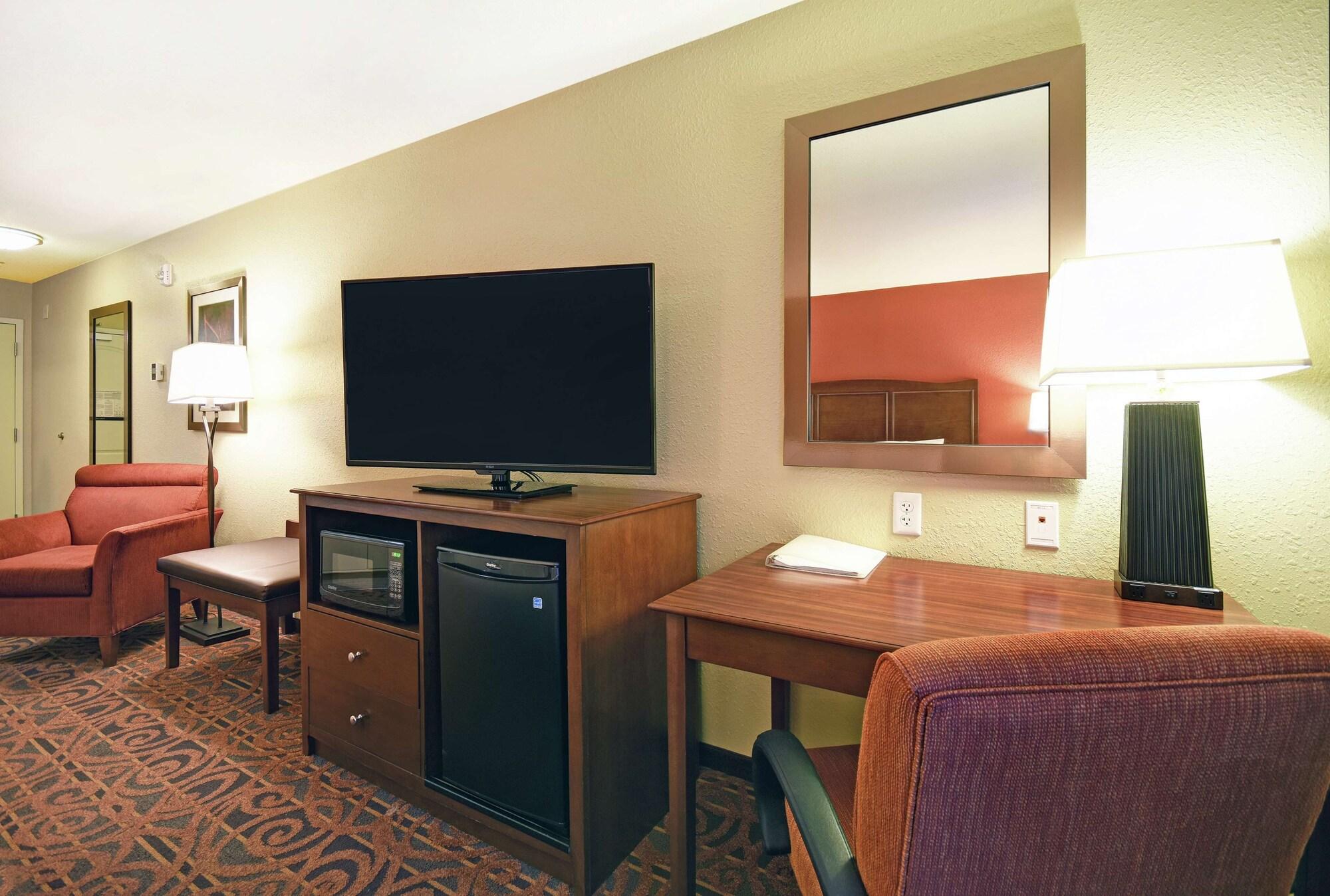 Hampton Inn & Suites Milwaukee/Franklin Franklin  Esterno foto